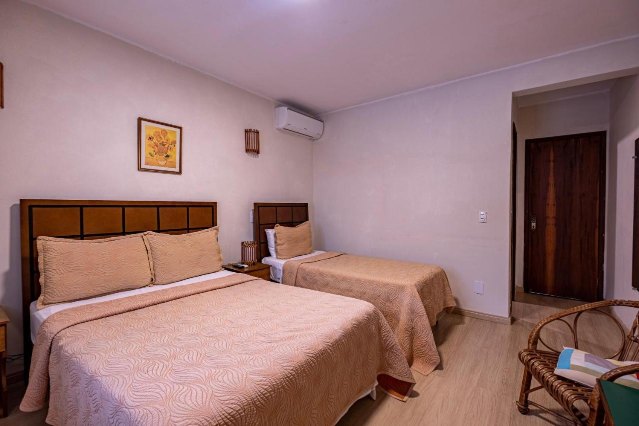 Hotel Mount Everest Нова-Фрибурго Екстериор снимка